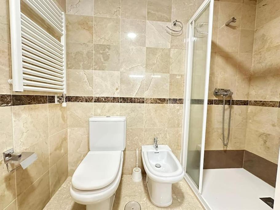 Comodo Apartamento Centro Vigo Esterno foto
